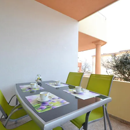 Apartament Mirjana.2 Vir